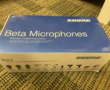 Shure beta 53A bass drum mic