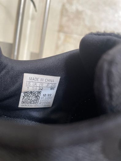 Boys adidas runners uk 13.5
