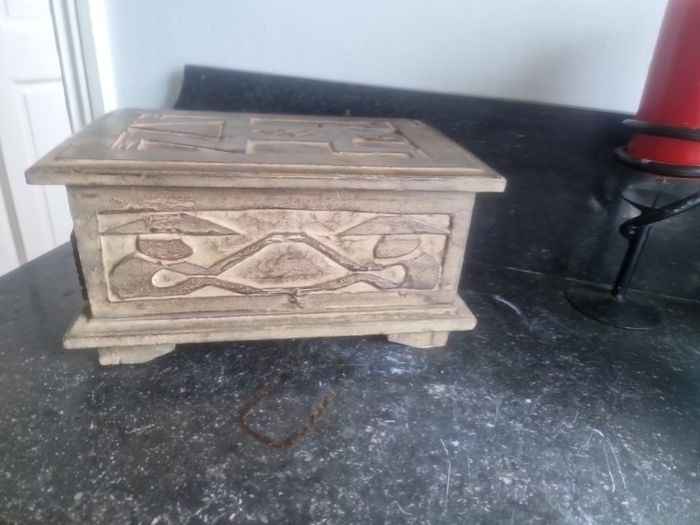 wooden box