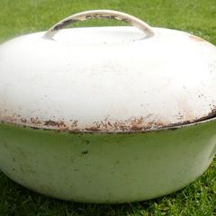 Vintage Dutch Oven Waterford Colorcast Made in Ireland