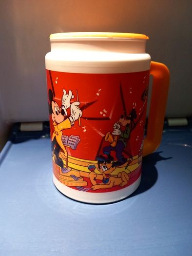 Disney mugs 100 Years Of Magic Coca Cola 90s Walt Disney World All-Star Resorts Mug Cup Mickey  Kids present