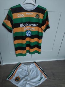 Glen Rovers hurling shorts & jersey