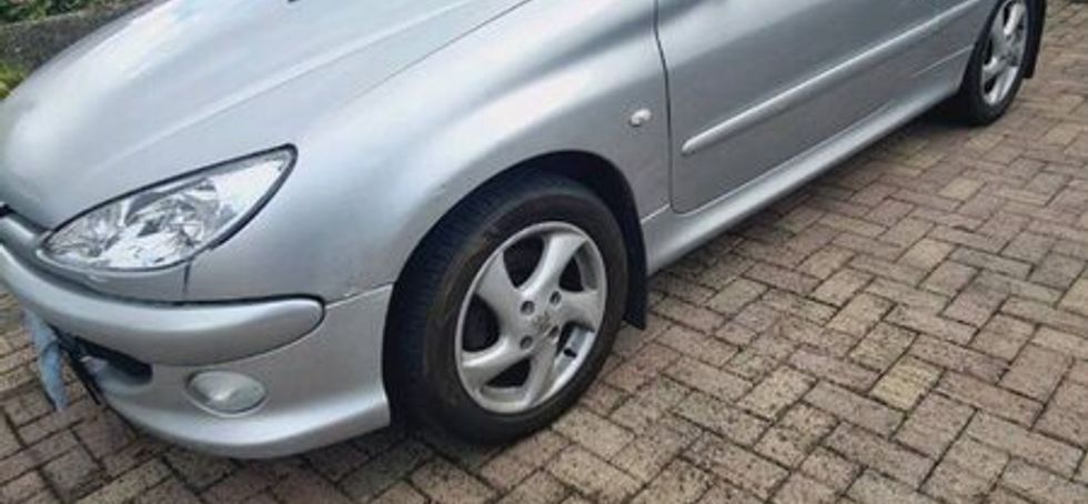 Peugeot 206 convertible 06
