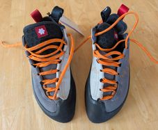Climbing Shoes Ocun Jett LU 44EU 9.5UK