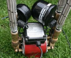 Grundfos Pumps > STN-1.5B Twin Ended Shower Pump (1.5 Bar, Universal).(well working)