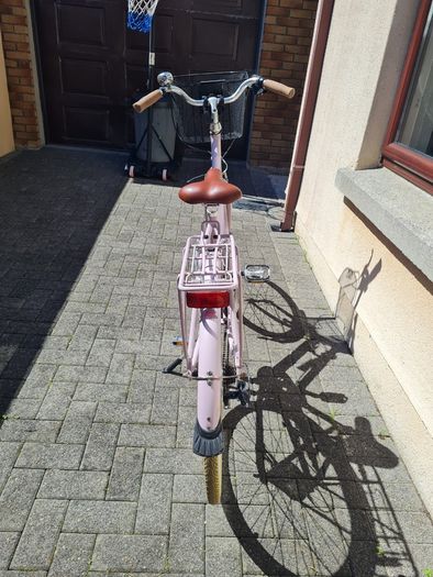 Ladies Forme Harrington bicycle