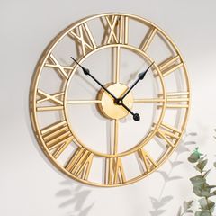 gold clock