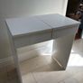 Dressing table Image 2