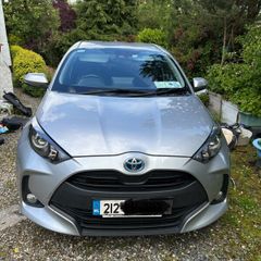Toyota Yaris Hybrid Luna 4dr Auto 1490 Cc Grey