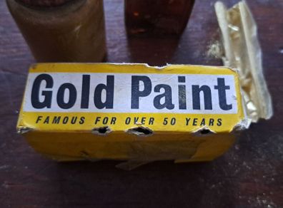 Gold leaf