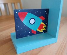Rocket Book Stand
