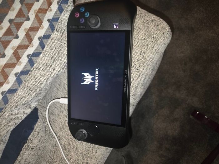 Atlas Predator 8 Handheld