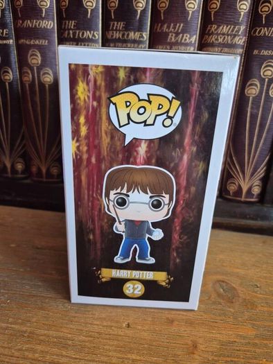 Funko Pop! Harry Potter 32 , Harry with Wand & Prop (Mint, Never Opened)