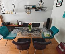 Dinning table