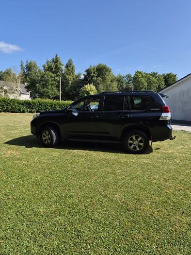 Toyota Land Cruiser 2011