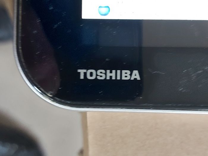Toshiba 10.1inch Tablet, Model AT10-A, 16GB, great for internet, youtube, games, etc (Circular crack on screen)