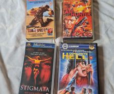 4 vhs movies in excellent condition details in description