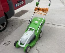 Viking electric lawnmower