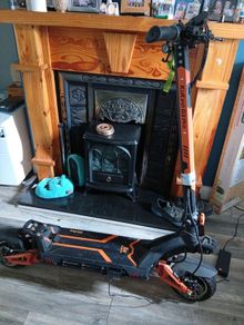 Electric scooter