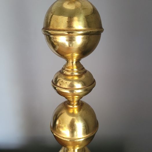 Mid-century brass bobbin table lamp