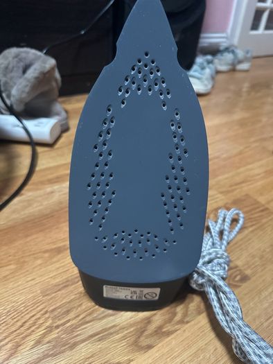 Russell Hobbs Power Steam Ultra Iron