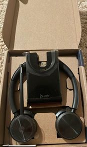 Poly Plantronics Voyager 4320 UC Wireless Headset  Bluetooth + USB Adapter