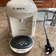 Like New - Bosch Tassimo Coffee Maker - Can Deliver