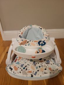 Baby travel chair