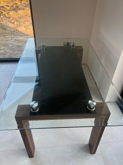Kitchen table