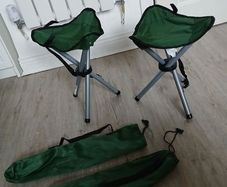 2 x Camping stools with storage bags 5e for 2
