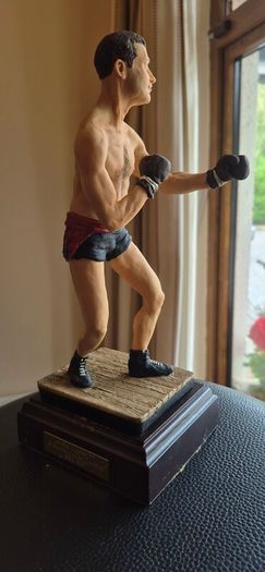 Art of Sport Endurance Boxing Figurines