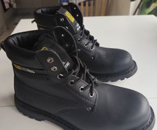 Safety Boots Size 11
