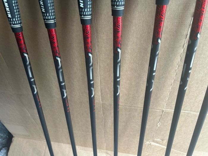 Ping G410 graphite clubs.