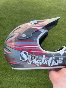 Full face mountain bike helmet