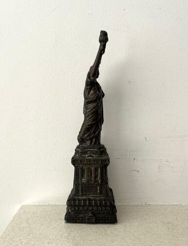 Vintage A.C. Rehberger Chicago Statue of Liberty