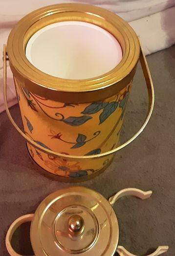 vintage ( 70's ish ) ice bucket