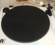 U-Turn Audio - Orbit Asy-100 Turntable