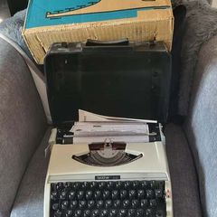 Anitique Brother 210 Typewriter 1970s