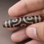Antique 6 Eyes Himalayan Tibetan Agate Dzi Bead Amulet Image 2