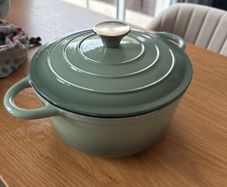 casserole dish