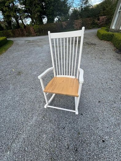 Rocking chair