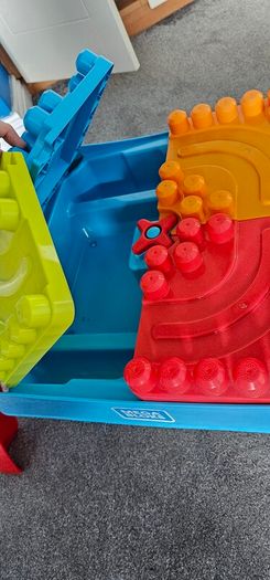 Mega blocks set