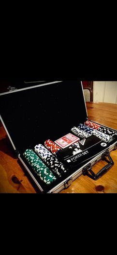 Professional Poker Set + Steel Case