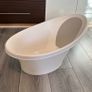 Snuggle Baby Bath & Stand Image 6