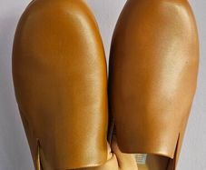 Fitflop Chrissie II Haus Leather Shoes In Light Tan