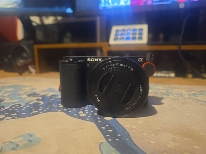Sony Zve10 Vlogging Camera Like New Perfect Camera  With Kit Lens