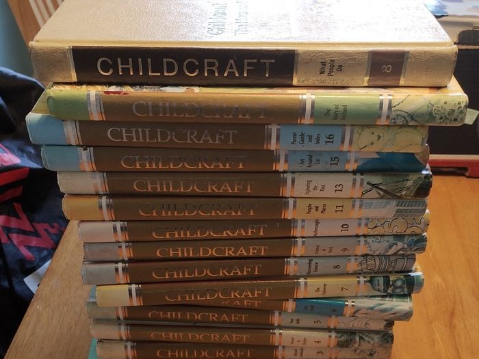 Childcraft: The How and Why Library (26277)