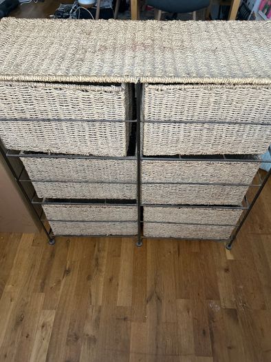 Woven besket