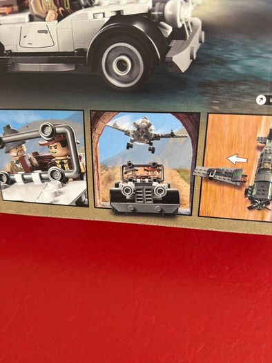 lego Indiana jones plane chase 77012