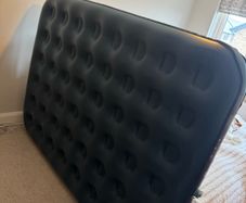 inflatable mattress